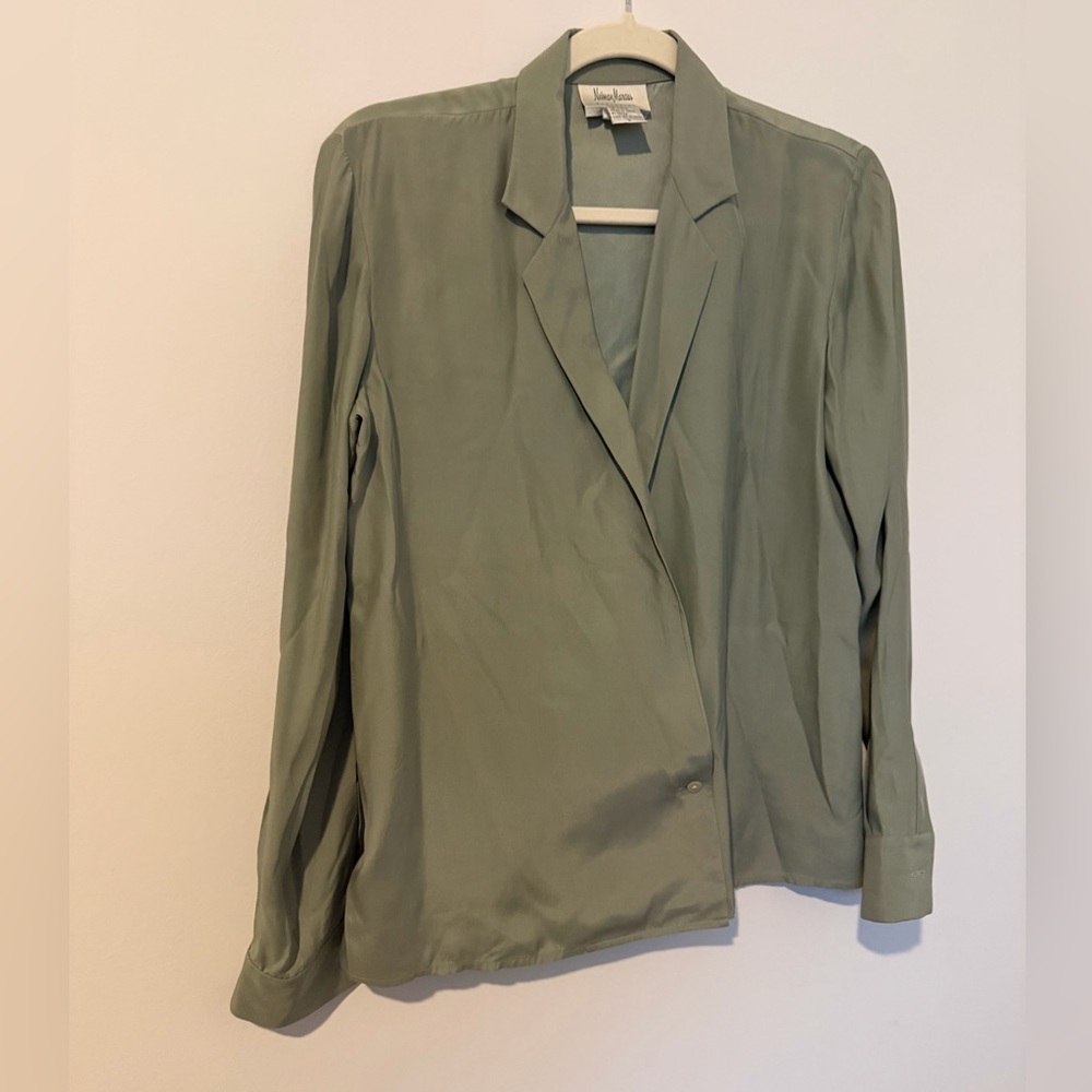 100% SILK Neiman Marcus Light Green Blouse